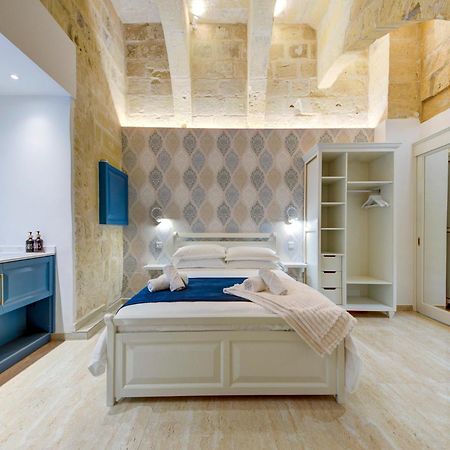 Chateau Blue Valletta Exterior photo